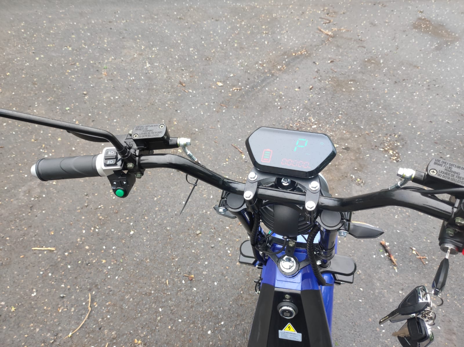 Elektrokoloběžka C2 2000W Modrá – detail 5