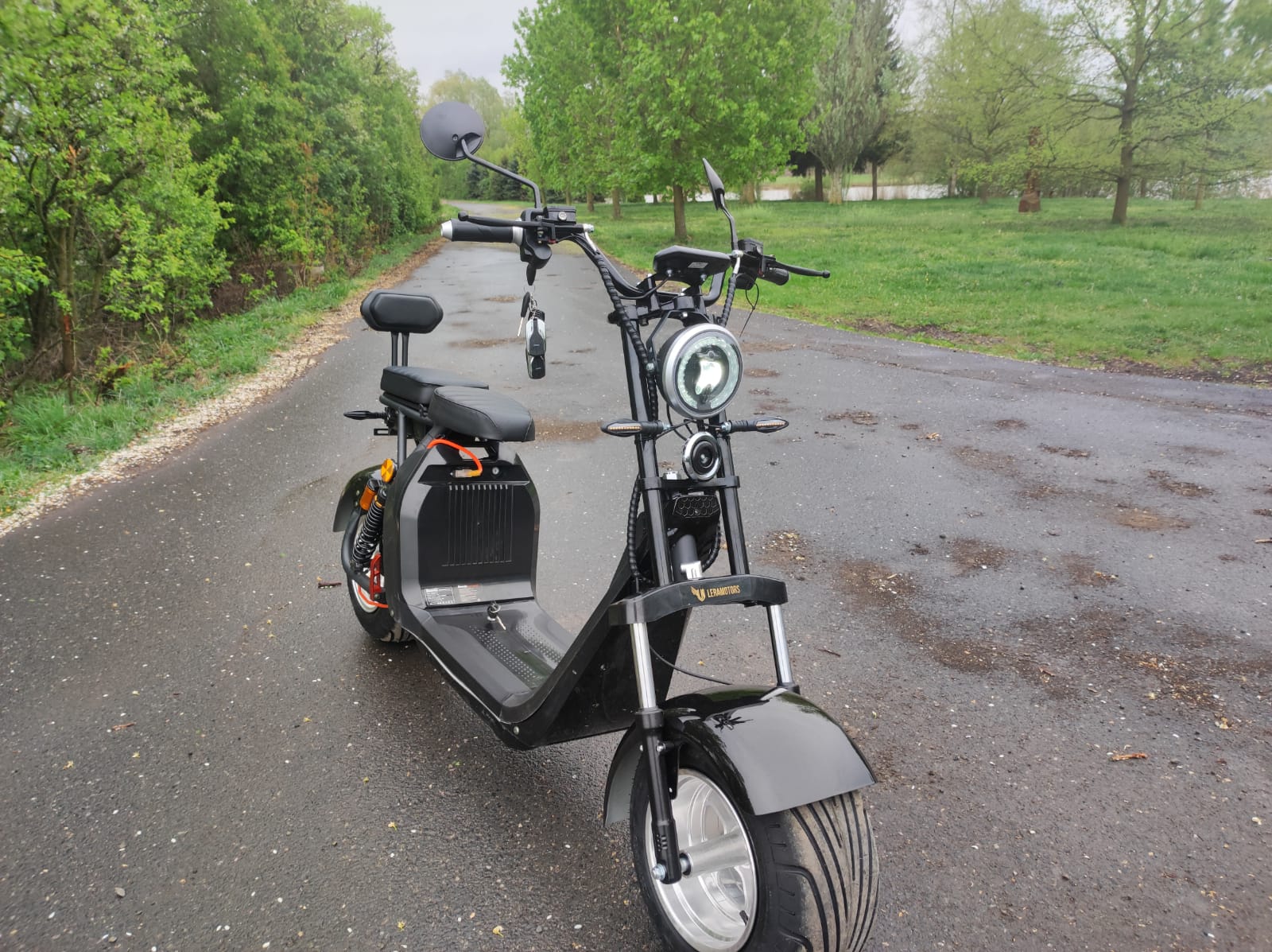 Elektrokoloběžka C2 2000W Černá